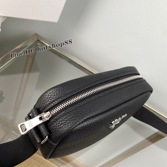 Prada專櫃新款相機斜跨包 1BH182 普拉達男女款斜背包 csp1568